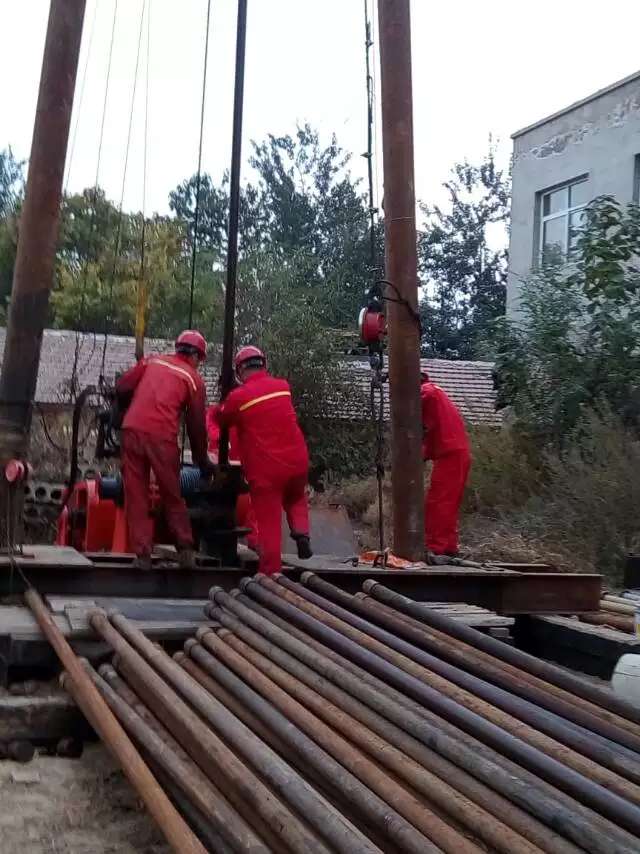 ���̰���